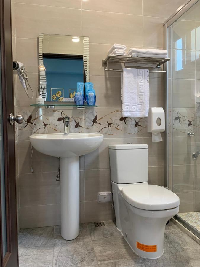 910 Hostel 城南館-自助入住 Yuli Exteriör bild