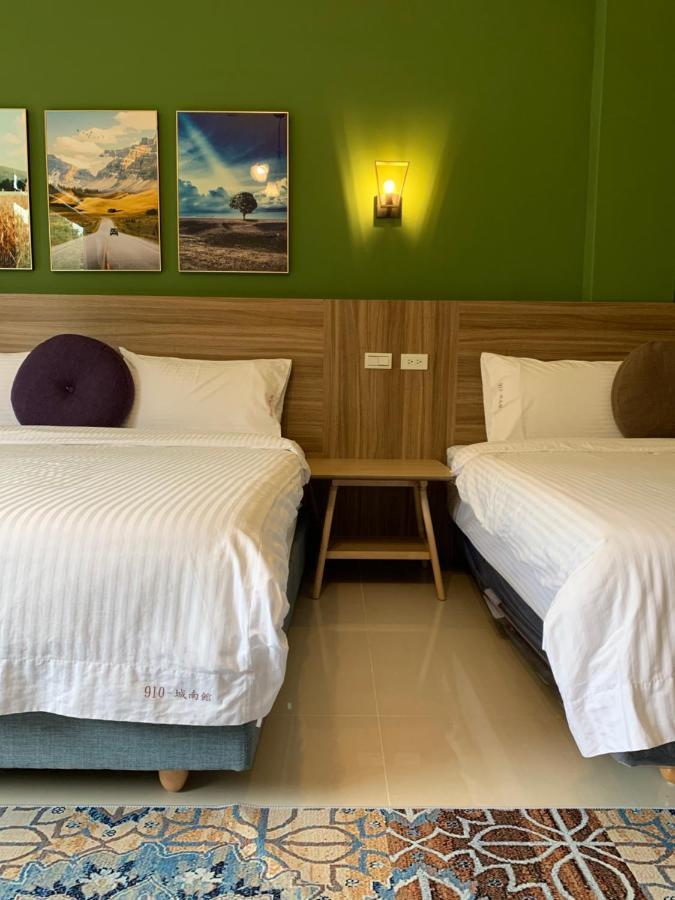 910 Hostel 城南館-自助入住 Yuli Exteriör bild