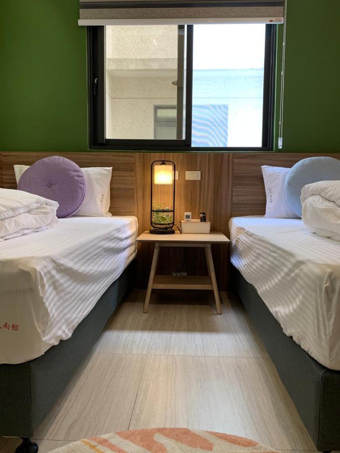 910 Hostel 城南館-自助入住 Yuli Exteriör bild