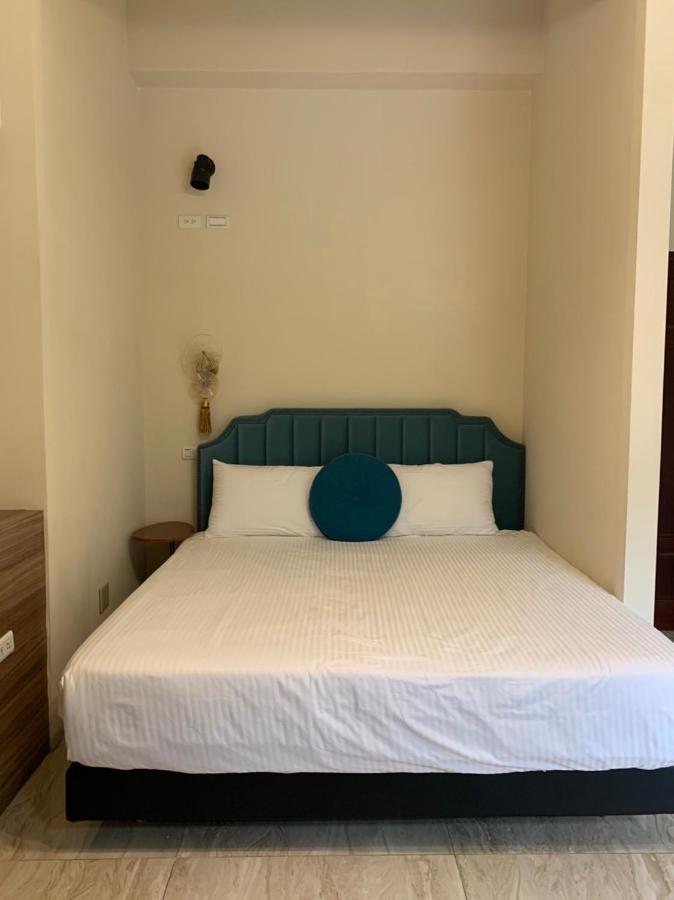 910 Hostel 城南館-自助入住 Yuli Exteriör bild